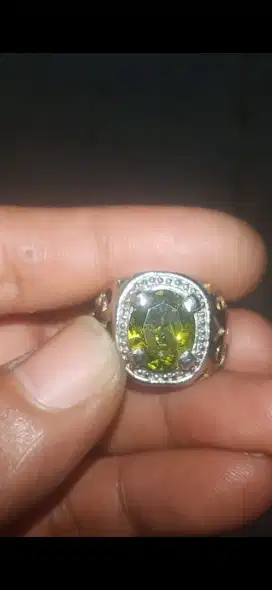 Batu green peridot