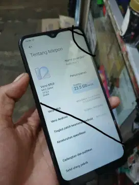 Redmi note7 .4/64GB [retak sentuh aman]