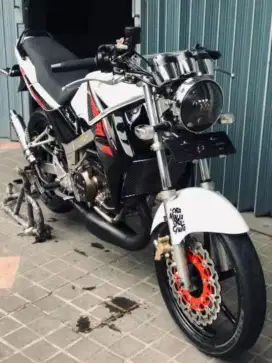 Kawasaki 150 ( ninja RR )