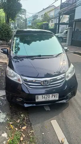 Honda Freed 2014 1.5E PSD AT langsung pengguna