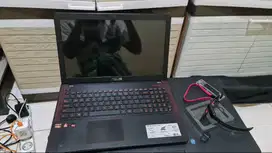 Asus X550UI (RX 460 4Gb)