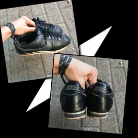 Jual murah lagi bu nike cortez size 40 bery good condition