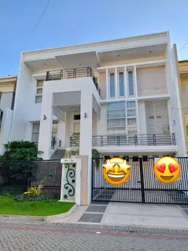 Araya1 Galaxy bumi permai jual rumah mewah 3 lantai modern minimalis