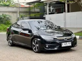 HONDA CIVIC 1.5 TURBO ES AT 2018 SIAP PAKA