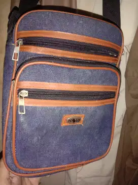 Tas pria utk bersantai dari kain jeans warna biru