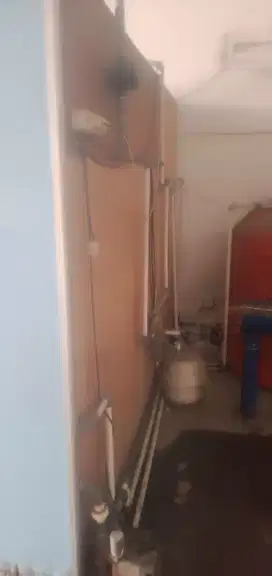Di jual depot mesin isi air ulang mineral