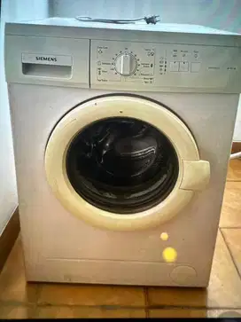 Siemens Mesin Cuci front loading 10 Kg