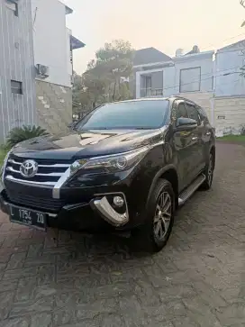 [Tdp 10jt] toyota Fortuner 2.4 vrz AT