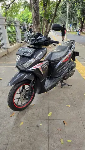 DIJUAL CASH HONDA VARIO 125 LED OLD ESP CBS THN 2017 PAJAK ON SIAP GAS