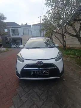 [TDP 5 jt] toyota sienta 1.5 v 2016AT