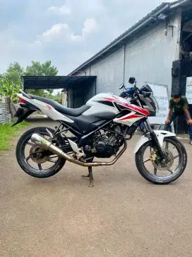 Honda CB150R bekas