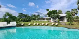 Freehold - Operational Resort with Stunning Mountain and Ocean Views i