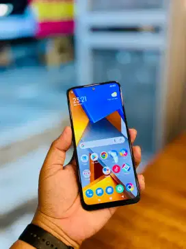 Xiaomi Poco M4 pro 8/256 Hp Charger