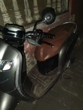 Honda Scoopy 2019