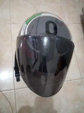 Dijual helm half face second MLA