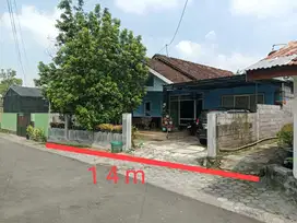 Tanah dan bangunan rumah minomartani jln aspal lebar
