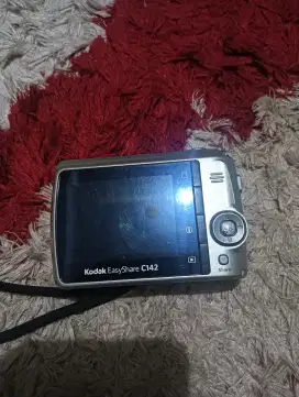 Camera Kodak easy share C142