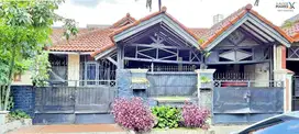 RUMAH dijual Cepat UNFURNISHED 1,5 Lt di Palem Semi Karawaci Tangerang