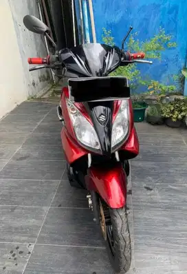 Suzuki Skywave Merah Spesial