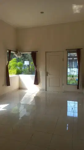 Disewakan Rumah Asri di Bondongan Residence