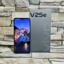 Vivo V25e 12/256 4G Gold Fulset segel mulus 95%