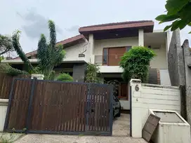 Di Jual Cepat Rumah di Pesanggrahan - Jakarta Selatan.