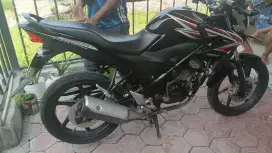 Jual secepatnya karena mau beli motor kecil saja ,semua lengkap