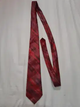 Jual dasi merah marun bergaris