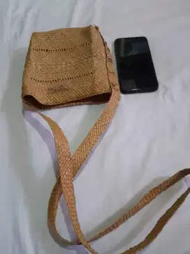 Tas anyaman etnik lombok