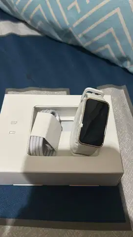 Dijual Huawei Band 9 Second Like New!