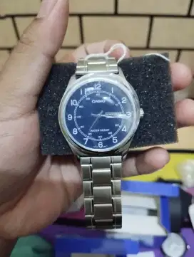 Casio v006-d baru belum pernah dipakai