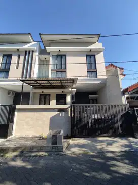 Dijual Rumah Pondok Tjandra Semi Furnish bagus