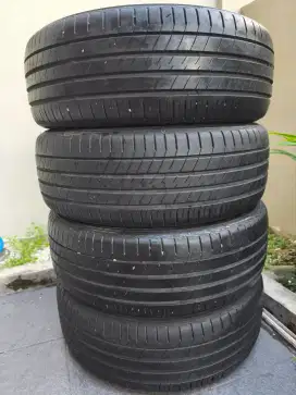 Ban Dunlop SP Sport LM 705 185 55 R16