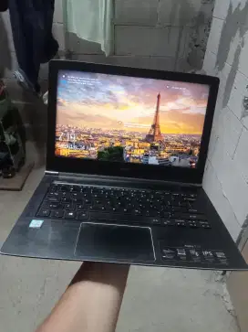 Leptop Acer ram 4 super slim