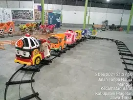 Jual odong-ododng kereta lantai robotayo fiber AWET, AMAN, AMANAH