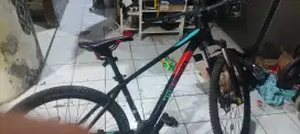 Sepeda Polygon xtrada 5