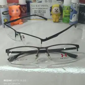 Frame Kacamata Model Kecil untuk Pengguna Minus dan Plus