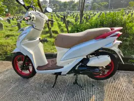 Honda spacy 2011