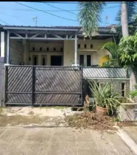 Rumah second dijual 50m²(285jt)cluster Cikaret Cibinong Bogor