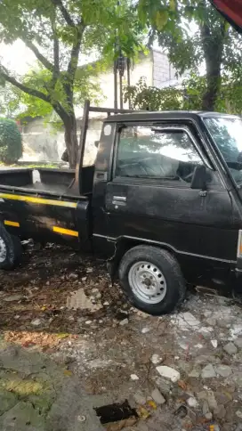 Mitsubishi losbak pick up