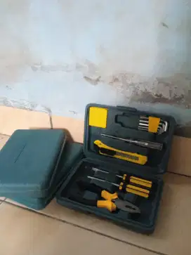 Kunci pas serba guna