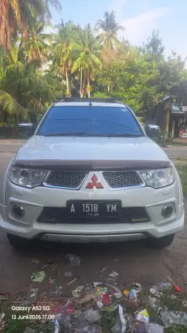 Pajero sport dakar