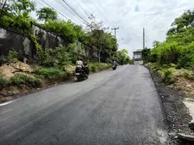 Dijual tanah LOKASI : jln utama toyaning - UNGASAN
