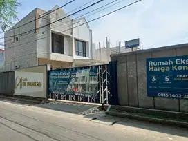 Jl. Palakali , Tanah Baru, Kecamatan Beji, Kota Depok, Jawa Barat