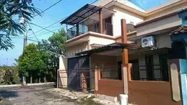 Rumah Dua Lantai Hook Purwokerto Barat Perumahan Dekat Mall, Stasiun