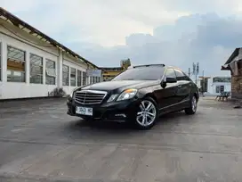 Mercedes-Benz E300 2009 Bensin