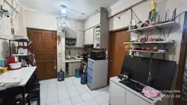 DIJUAL  APARTEMENT PERMATA SURYA 1 SEMI FURNISH