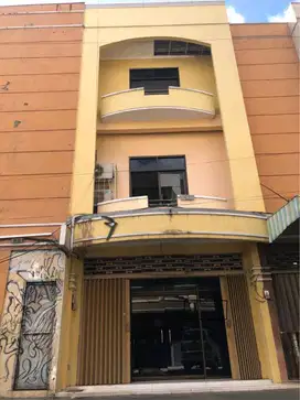 AUD52 Dijual Ruko Klampis Milennia 3 lantai, shm, luas 64 m²