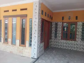 Dijual rumah di perum grand cikarang city area bagus