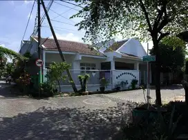 rumah dlm perumahan lokasi strategis blkg pasar larangan sidoarjo